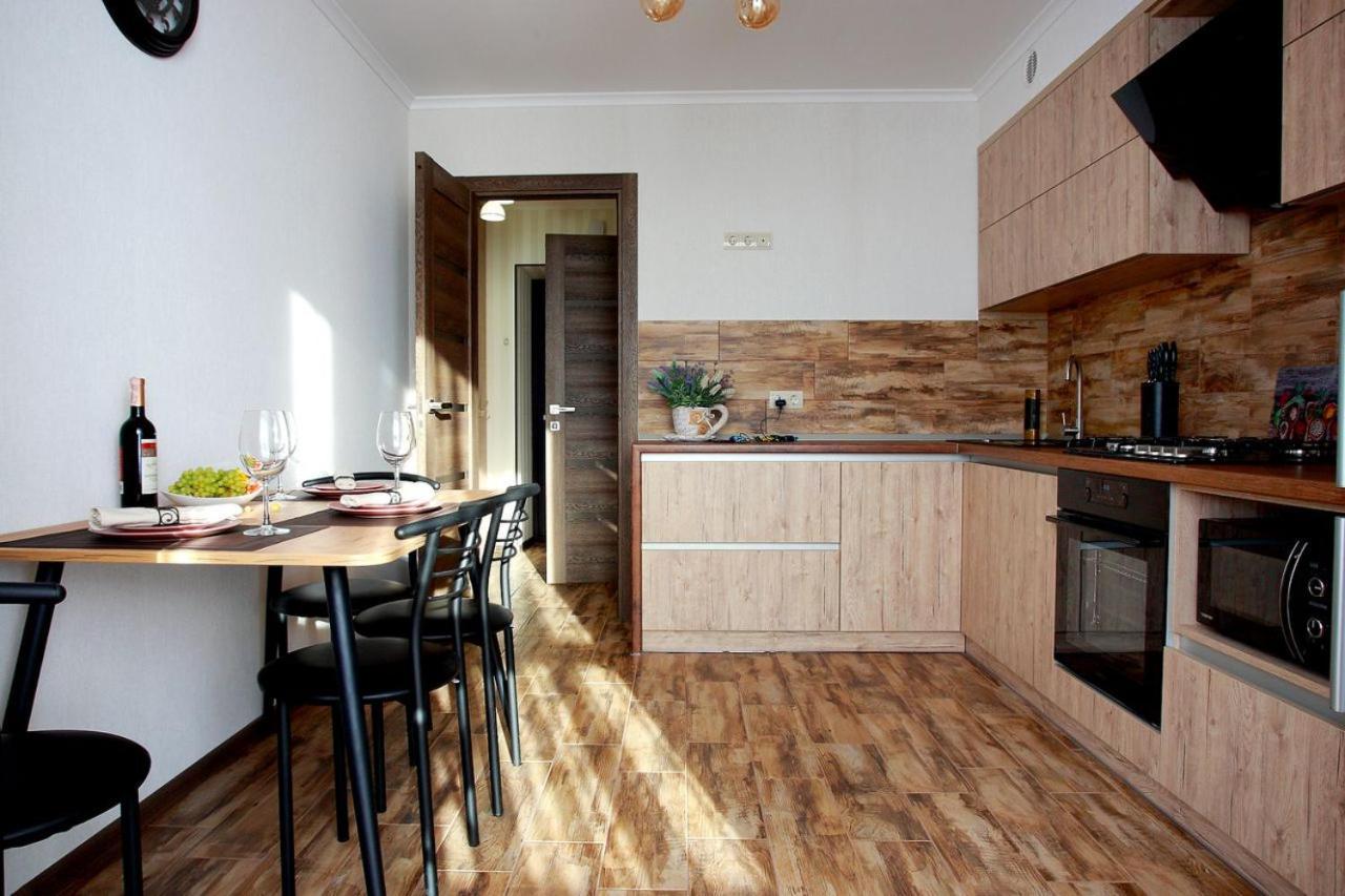 Apartament Vasilya Porika 48 Street Vinnytsya,Ukraine Vinnycja Esterno foto